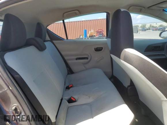 2012 Toyota Prius One with VIN JTDKDTB38C1525411, listed as a Copart auction lot 52160395 with 189,625 mi miles and Salvage Title. Bid and sale history available at carsss.com. Image 11.