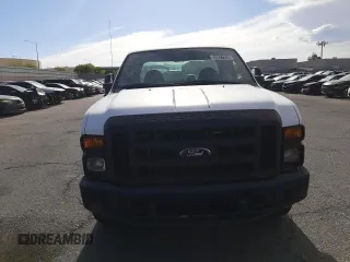 2008 Ford F-250 XL with VIN 1FTSX20508EE35630, listed as a Copart auction lot 53877234 with 117,312 mi miles and Clean title. Bid and sale history available at DreamBid. Image 5.