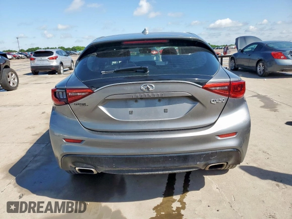 2017 Infiniti QX30 Premium z VIN SJKCH5CPXHA035207, wystawiony jako Copart lot #58467325 z przebiegiem 121 959 mil mil oraz Czysty tytuł • Clean title. Historia ofert i sprzedaży dostępna na DreamBid. Obrazek 6.