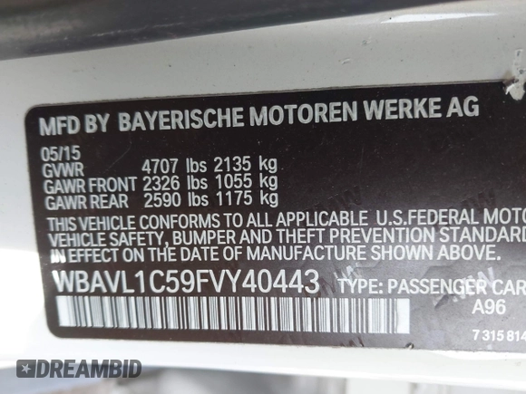 2015 BMW X1 xDrive28i with VIN WBAVL1C59FVY40443, listed as a IAAI auction lot 41777176 with 91,560 mi miles. Bid and sale history available at carsss.com. Image 9.
