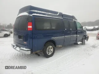 2003 GMC Savana Commercial C6Y with VIN 1GDHG39U131226371, listed as a Copart auction lot 44117455 with 125,671 mi miles and Salvage Title. Bid and sale history available at carsss.com. Image 3.