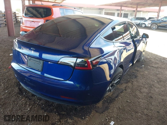 2023 Tesla Model 3 z VIN 5YJ3E1EA2PF557011, wystawiony jako IAAI lot #42347980 z przebiegiem 15 358 mil mil oraz . Historia ofert i sprzedaży dostępna na DreamBid. Obrazek 4.
