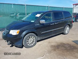 2015 Chrysler Town & Country Limited Platinum with VIN 2C4RC1GG2FR529357, listed as a IAAI auction lot 41924159 with 220,575 mi miles and . Bid and sale history available at DreamBid. Image 17.