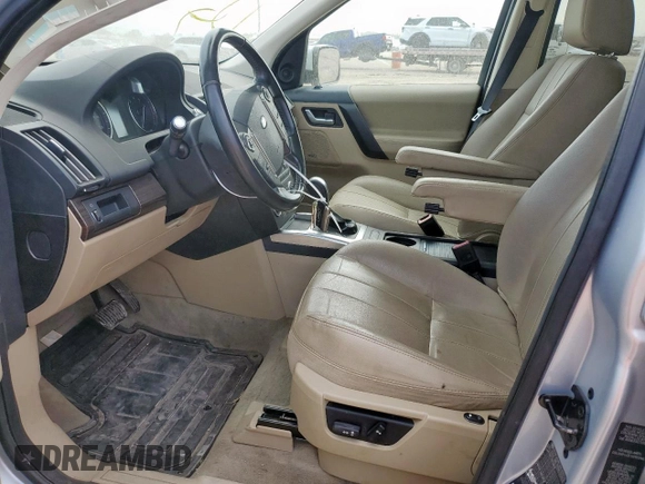 2015 Land Rover LR2 z VIN SALFP2BG3FH428577, wystawiony jako Copart lot #58002495 z przebiegiem 87 595 mil mil oraz Tytuł czysty. Historia ofert i sprzedaży dostępna na DreamBid. Obrazek 7.