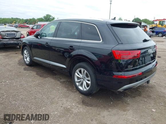 2019 Audi Q7 Premium Plus z VIN WA1LAAF72KD006893, wystawiony jako IAAI lot #42336243 z przebiegiem 61 330 mil mil oraz . Historia ofert i sprzedaży dostępna na DreamBid. Obrazek 3.
