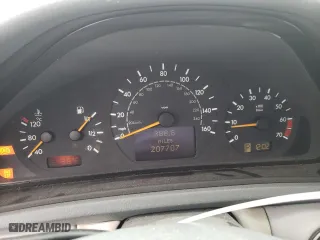 2002 Mercedes-Benz CLK-Class with VIN WDBLK65G52T109375, listed as a Copart auction lot 71832724 with 207,707 mi miles and Salvage Title. Bid and sale history available at carsss.com. Image 9.