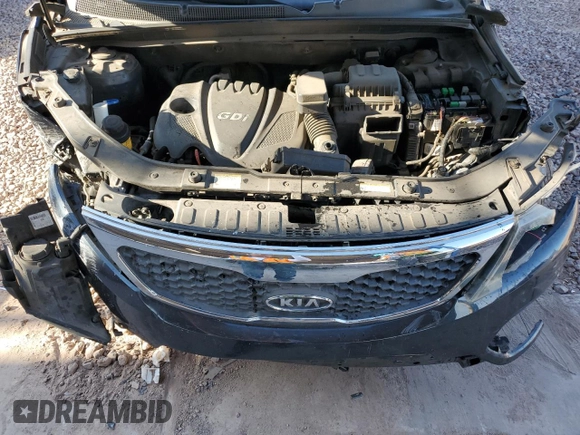 2013 Kia Sorento LX with VIN 5XYKT3A68DG328559, listed as a Copart auction lot 55668435 with 153,536 mi miles and Clean Title. Bid and sale history available at DreamBid. Image 12.