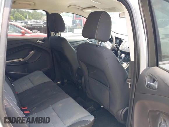 2013 Ford Escape SE с VIN 1FMCU9GX2DUC08450, выставлен на аукционе IAAI как лот 42414210 с пробегом 173 924 миль миль и . История ставок и продаж доступна на DreamBid. Изображение 8.