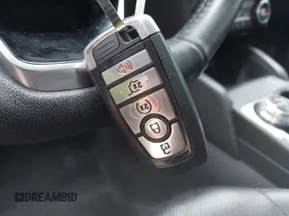 2021 Ford Escape SEL z VIN 1FMCU9H6XMUA63812, wystawiony jako IAAI lot #42418390 z przebiegiem 88 263 mil mil oraz . Historia ofert i sprzedaży dostępna na DreamBid. Obrazek 11.