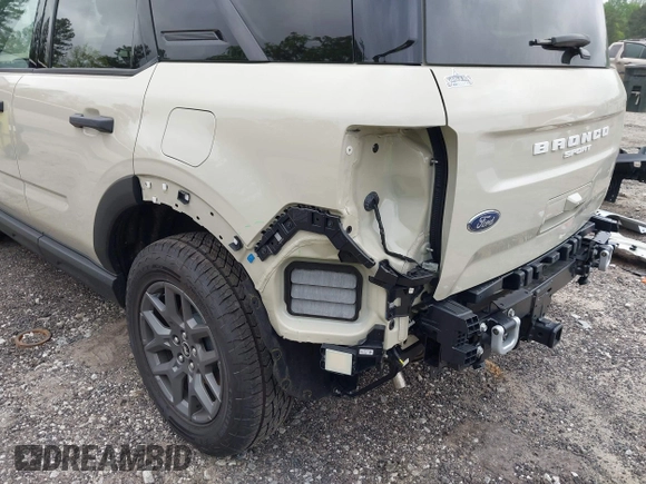 2025 Ford Bronco Sport Big Bend with VIN 3FMCR9BN7SRE17761, listed as a IAAI auction lot 42150064 with 4,545 mi miles and . Bid and sale history available at DreamBid. Image 21.