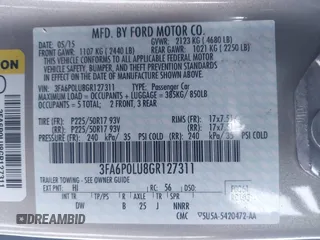 2016 Ford Fusion SE Hybrid with VIN 3FA6P0LU8GR127311, listed as a IAAI auction lot 41242945 with 1 mi miles. Bid and sale history available at carsss.com. Image 9.