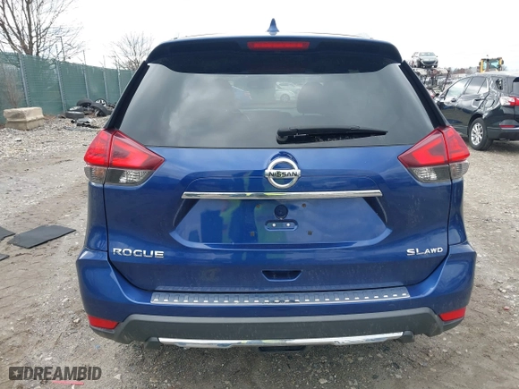 2017 Nissan Rogue SL with VIN 5N1AT2MV0HC742787, listed as a IAAI auction lot 41738314 with 156,574 mi miles. Bid and sale history available at carsss.com. Image 16.