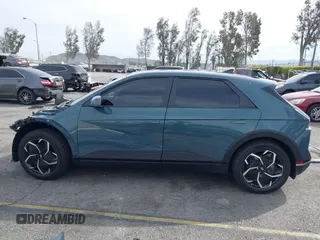 2024 Hyundai Ioniq 5 SE z VIN KM8KM4DE3RU335734, wystawiony jako IAAI lot #41657647 z przebiegiem 445 mil mil oraz . Historia ofert i sprzedaży dostępna na DreamBid. Obrazek 15.