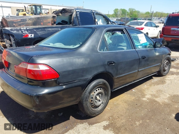 1998 Honda Accord LX with VIN 1HGCG5548WA010975, listed as a IAAI auction lot 39183531 with Not provided miles and . Bid and sale history available at DreamBid. Image 4.