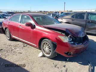 2010 Lexus ES 330 with VIN JTHBK1EG0A2369346, listed as a IAAI auction lot 41379975 with 180,402 mi miles and . Bid and sale history available at DreamBid. Image 1.