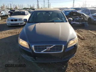 2008 Volvo S80 3.2L with VIN YV1AS982X81057606, listed as a Copart auction lot 80963944 with 178,363 mi miles and Clean Title. Bid and sale history available at carsss.com. Image 5.