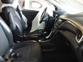 2020 Chevrolet Trax LT z VIN KL7CJPSB5LB059911, wystawiony jako IAAI lot #41660488 z przebiegiem 62 995 mil mil oraz . Historia ofert i sprzedaży dostępna na DreamBid. Obrazek 5.
