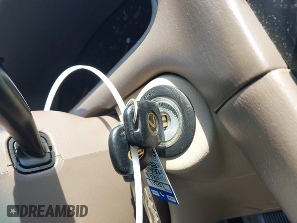 1998 Lexus ES 300 with VIN JT8BF28G3W5031533, listed as a IAAI auction lot 42132801 with 243,178 mi miles and . Bid and sale history available at DreamBid. Image 11.