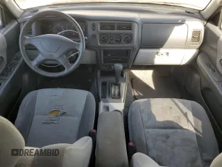 2003 Mitsubishi Montero ES z VIN JA4LS21H03J037761, wystawiony jako Copart lot #70692474 z przebiegiem 181 359 mil mil oraz Szkody całkowita. Historia ofert i sprzedaży dostępna na DreamBid. Obrazek 8.