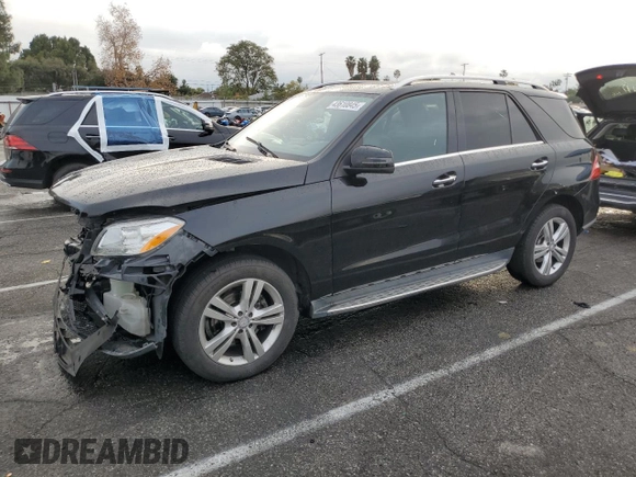 2013 Mercedes-Benz M 350 z VIN 4JGDA5JB1DA123619, wystawiony jako Copart lot #43610845 z przebiegiem 110 224 mil mil oraz Szkoda całkowita • Salvage title. Historia ofert i sprzedaży dostępna na DreamBid. Obrazek 1.