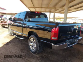 2005 Dodge 1500 SLT with VIN 1D7HA18D75S272401, listed as a IAAI auction lot 42122463 with 207,624 mi miles. Bid and sale history available at carsss.com. Image 3.