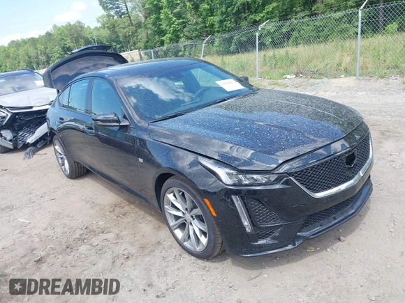 2024 Cadillac CT5 Sport z VIN 1G6DP5RK3R0127081, wystawiony jako IAAI lot #42319697 z przebiegiem 4 093 mil mil oraz . Historia ofert i sprzedaży dostępna na DreamBid. Obrazek 1.