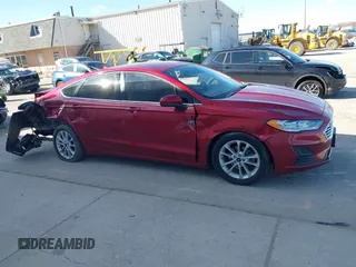 2019 Ford Fusion SE with VIN 3FA6P0HD4KR132068, listed as a IAAI auction lot 41869570 with 86,660 mi miles and . Bid and sale history available at DreamBid. Image 13.