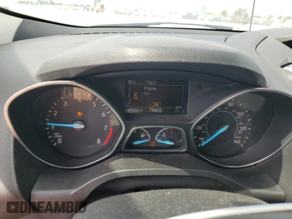 2017 Ford Escape SE z VIN 1FMCU0GD9HUE38848, wystawiony jako Copart lot #56859745 z przebiegiem 69 404 mil mil oraz Szkoda całkowita • Salvage title. Historia ofert i sprzedaży dostępna na DreamBid. Obrazek 9.