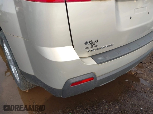 2012 GMC Terrain SLT-1 with VIN 2GKFLVEK8C6354633, listed as a IAAI auction lot 42170111 with 151,130 mi miles. Bid and sale history available at carsss.com. Image 6.