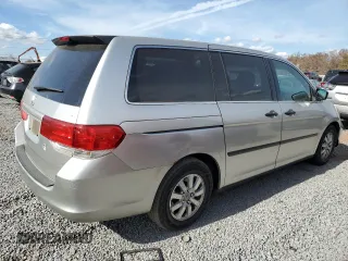 2008 Honda Odyssey LX z VIN 5FNRL38208B002012, wystawiony jako Copart lot #77695074 z przebiegiem 207 184 mil mil oraz Czysty tytuł • Clean title. Historia ofert i sprzedaży dostępna na DreamBid. Obrazek 3.