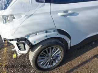 2021 Hyundai Kona SEL with VIN KM8K22AAXMU647635, listed as a IAAI auction lot 41656838 with 36,470 mi miles and . Bid and sale history available at DreamBid. Image 19.