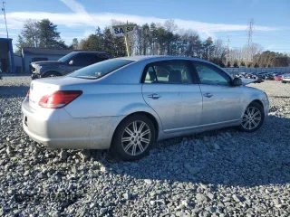 2006 Toyota Avalon XL with VIN 4T1BK36B36U163963, listed as a Copart auction lot 47344755 with 285,585 mi miles and Salvage Title. Bid and sale history available at DreamBid. Image 3.