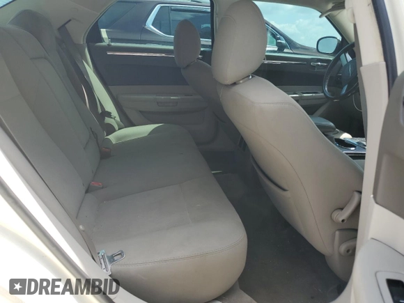 2010 Chrysler 300 Touring with VIN 2C3CA5CV3AH184687, listed as a Copart auction lot 68006024 with 122,272 mi miles and Salvage Title. Bid and sale history available at DreamBid. Image 10.