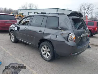 2009 Toyota Highlander z VIN JTEES41A892132371, wystawiony jako IAAI lot #41894317 z przebiegiem 155 940 mil mil oraz . Historia ofert i sprzedaży dostępna na DreamBid. Obrazek 3.