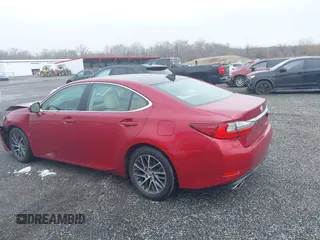 2018 Lexus ES with VIN 58ABK1GG5JU084441, listed as a IAAI auction lot 41516212 with 70,653 mi miles. Bid and sale history available at carsss.com. Image 14.