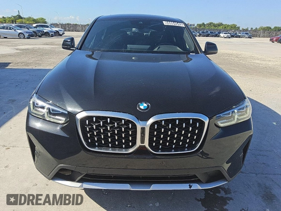 2024 BMW X4 xDrive30i z VIN 5UX33DT06R9U88255, wystawiony jako Copart lot #56604545 z przebiegiem 30 544 mil mil oraz Czysty tytuł • Clean title. Historia ofert i sprzedaży dostępna na DreamBid. Obrazek 5.
