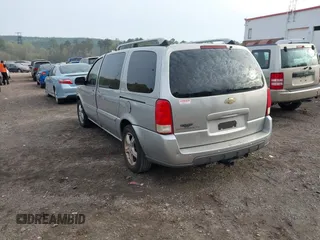 2005 Chevrolet Uplander LT with VIN 1GNDV33L35D153666, listed as a IAAI auction lot 41904346 with 245,467 mi miles and . Bid and sale history available at DreamBid. Image 3.
