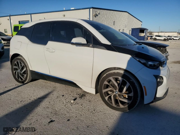 2014 BMW i3 with VIN WBY1Z2C54EV283721, listed as a Copart auction lot 47937395 with 67,976 mi miles and Salvage Title. Bid and sale history available at carsss.com. Image 4.