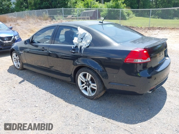 2008 Pontiac G8 z VIN 6G2ER57708L129191, wystawiony jako IAAI lot #42468013 z przebiegiem 133 134 mil mil oraz . Historia ofert i sprzedaży dostępna na DreamBid. Obrazek 3.