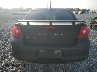 2013 Dodge Avenger SXT with VIN 1C3CDZCG1DN628564, listed as a Copart auction lot 61000835 with 38,975 mi miles and Salvage title. Bid and sale history available at DreamBid. Image 6.