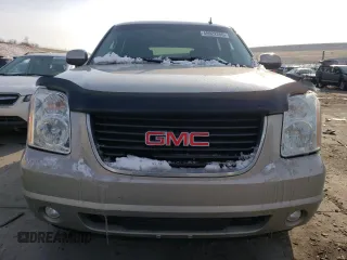 2009 GMC Yukon SLT w/4SB with VIN 1GKFK33009R240907, listed as a Copart auction lot 45922255 with 295,760 mi miles and Salvage Title. Bid and sale history available at carsss.com. Image 5.