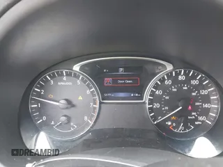 2018 Nissan Altima SR with VIN 1N4AL3AP3JC290863, listed as a IAAI auction lot 41933628 with 121,771 mi miles and . Bid and sale history available at carsss.com. Image 7.