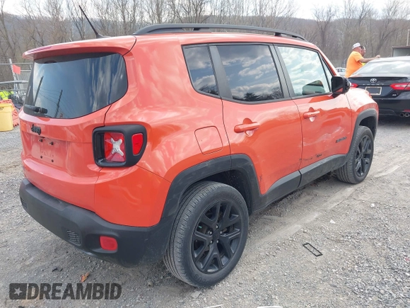 2017 Jeep Renegade Latitude with VIN ZACCJBBBXHPE65153, listed as a IAAI auction lot 41888902 with 97,221 mi miles. Bid and sale history available at carsss.com. Image 4.