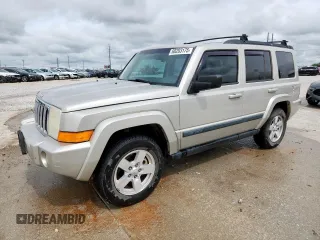 2008 Jeep Commander Sport z VIN 1J8HH48K78C174076, wystawiony jako Copart lot #60203175 z przebiegiem 224 740 mil mil oraz Czysty tytuł • Clean title. Historia ofert i sprzedaży dostępna na DreamBid. Obrazek 1.