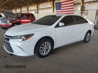 2015 Toyota Camry XLE with VIN 4T4BF1FK4FR475627, listed as a Copart auction lot 51610595 with 32,853 mi miles and Salvage Title. Bid and sale history available at DreamBid. Image 1.