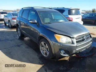 2010 Toyota RAV4 Sport с VIN JTMRK4DV9A5091854, выставлен на аукционе IAAI как лот 41245673 с пробегом 142 689 миль миль и . История ставок и продаж доступна на DreamBid. Изображение 1.