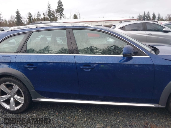 2014 Audi allroad A4 Premium Plus z VIN WA1UFAFL4EA121651, wystawiony jako IAAI lot #41579256 z przebiegiem 76 916 mil mil oraz . Historia ofert i sprzedaży dostępna na DreamBid. Obrazek 13.