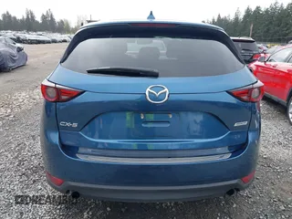 2017 Mazda CX-5 Grand Touring with VIN JM3KFADL5H0100146, listed as a IAAI auction lot 41997181 with 80,071 mi miles. Bid and sale history available at carsss.com. Image 16.