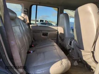 2000 Ford Explorer XLT with VIN 1FMZU83P4YUA57305, listed as a Copart auction lot 45678075 with 237,249 mi miles and Salvage title. Bid and sale history available at DreamBid. Image 10.
