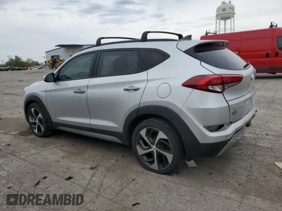 2017 Hyundai Tucson Value z VIN KM8J33A26HU336538, wystawiony jako Copart lot #57103535 z przebiegiem 97 575 mil mil oraz Czysty tytuł • Clean title. Historia ofert i sprzedaży dostępna na DreamBid. Obrazek 2.
